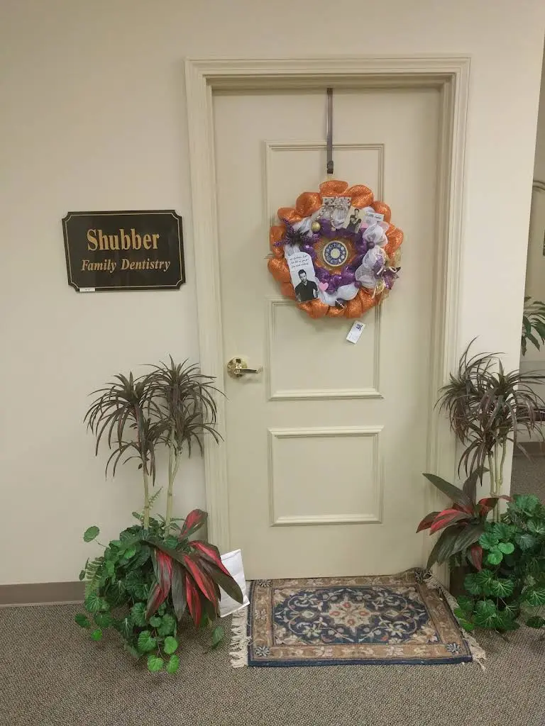 Shubber Family Dentistry - Professional dental clinic exterior with modern facilities