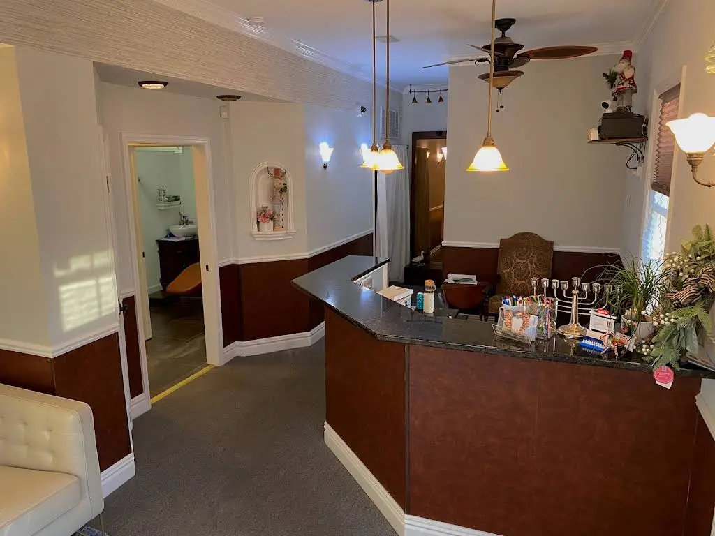 Elena Friedman's Dental Office DDS - Professional dental clinic exterior with modern facilities