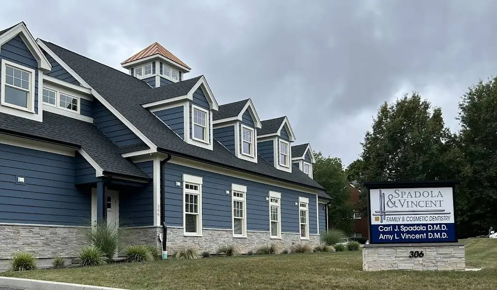 Spadola & Vincent - Professional dental clinic exterior with modern facilities