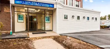 Premier Dental of Connecticut in Farmington Valley