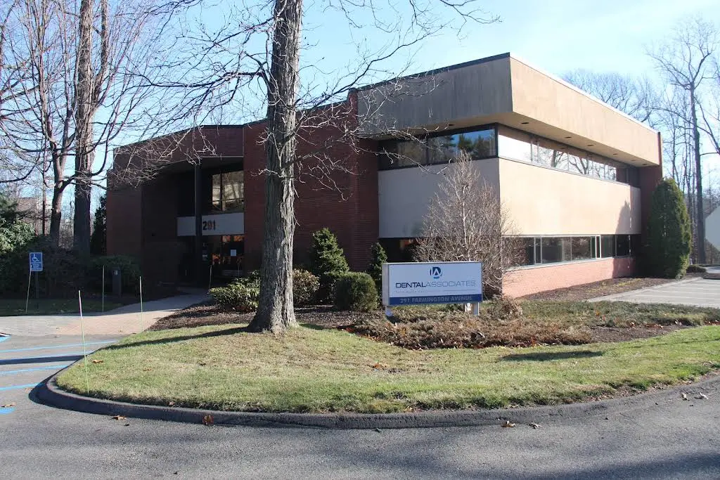 Dental Associates Sleep Solutions - Professional dental clinic exterior with modern facilities
