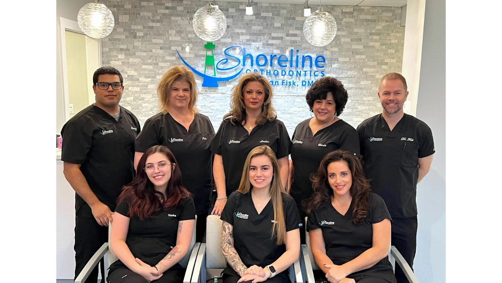 Shoreline Orthodontics - Professional dental clinic exterior with modern facilities