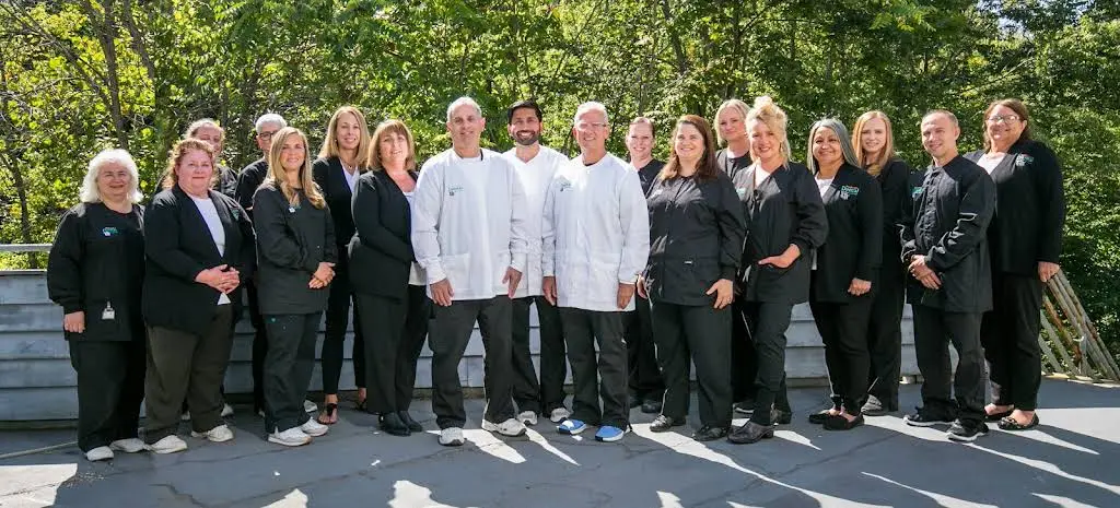 Preferred Dental of Cromwell - Professional dental clinic exterior with modern facilities