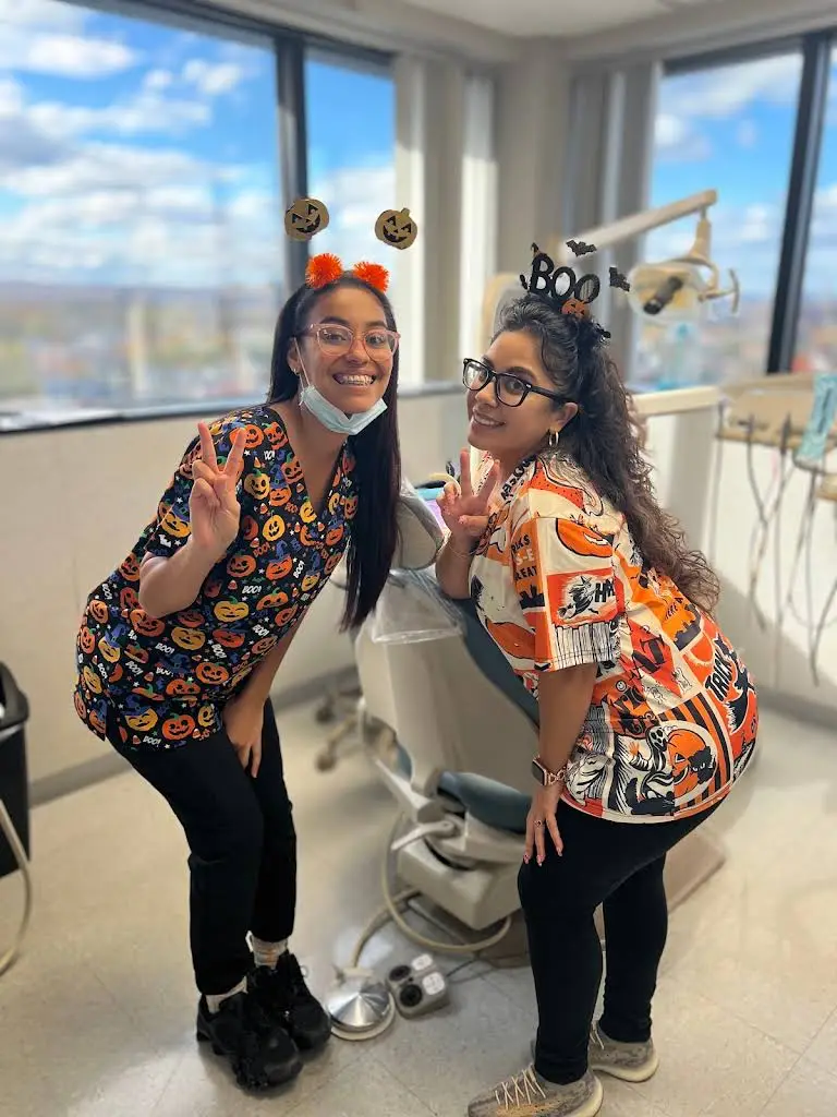 Crest Family Dental
