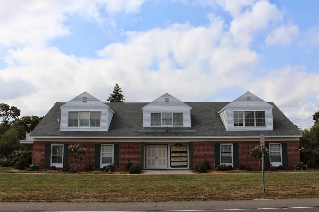 D'Occhio Dental - Professional dental clinic exterior with modern facilities