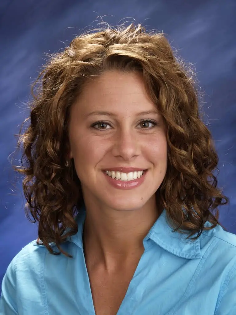 Middletown Family Dental Associates - Professional dental clinic exterior with modern facilities