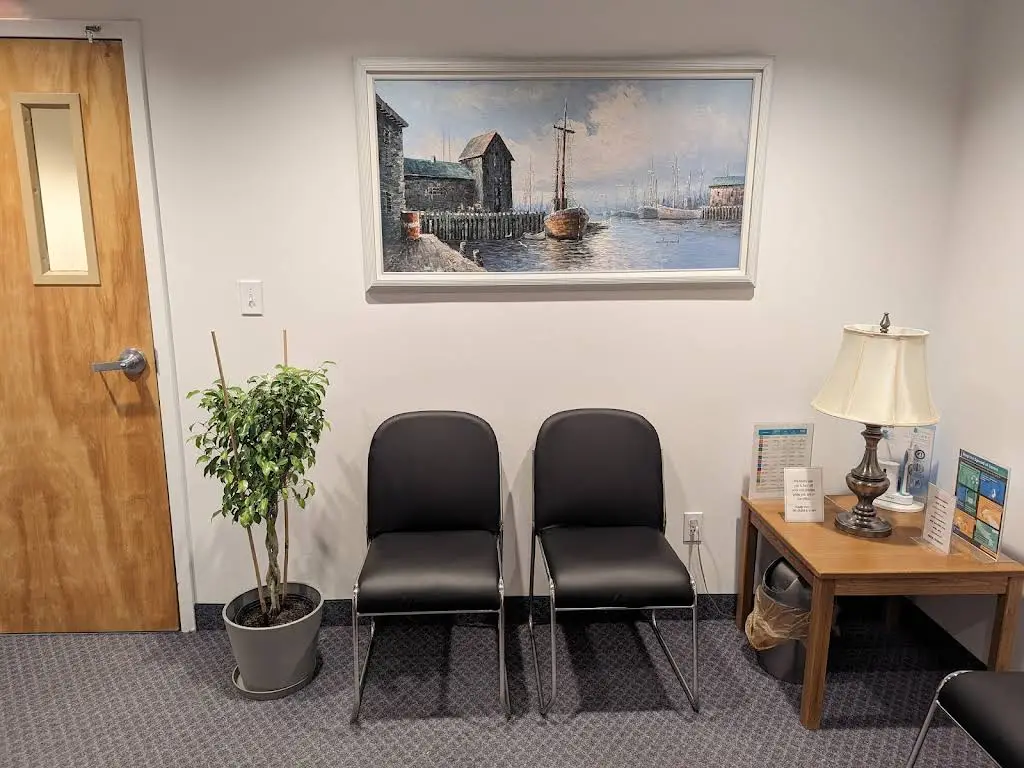 South Windsor Perio - Professional dental clinic exterior with modern facilities