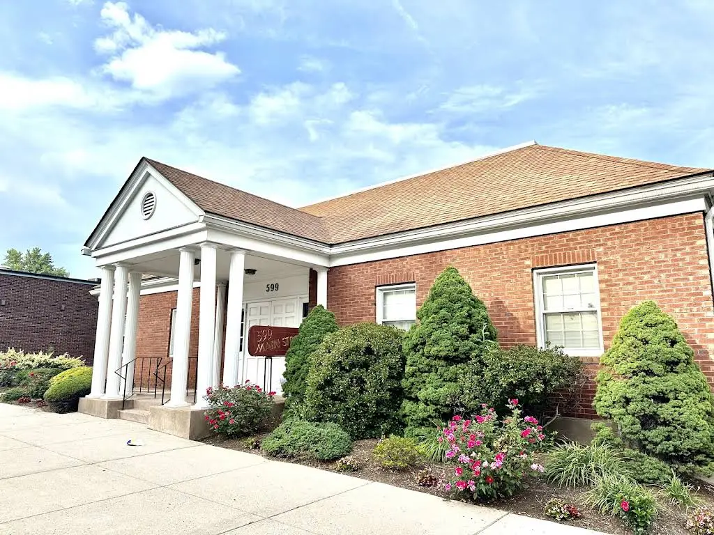 Pristine Smile Dental, PLLC - Professional dental clinic exterior with modern facilities