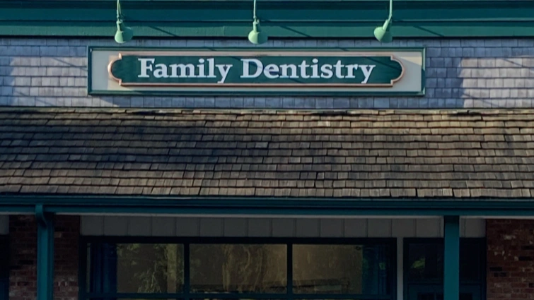 Drs. Hadden & Whidden, LLC - Professional dental clinic exterior with modern facilities