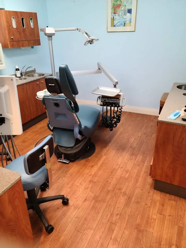 Uncasville Dental Associates