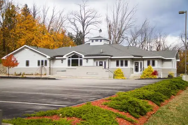 Innovate Dental - Professional dental clinic exterior with modern facilities