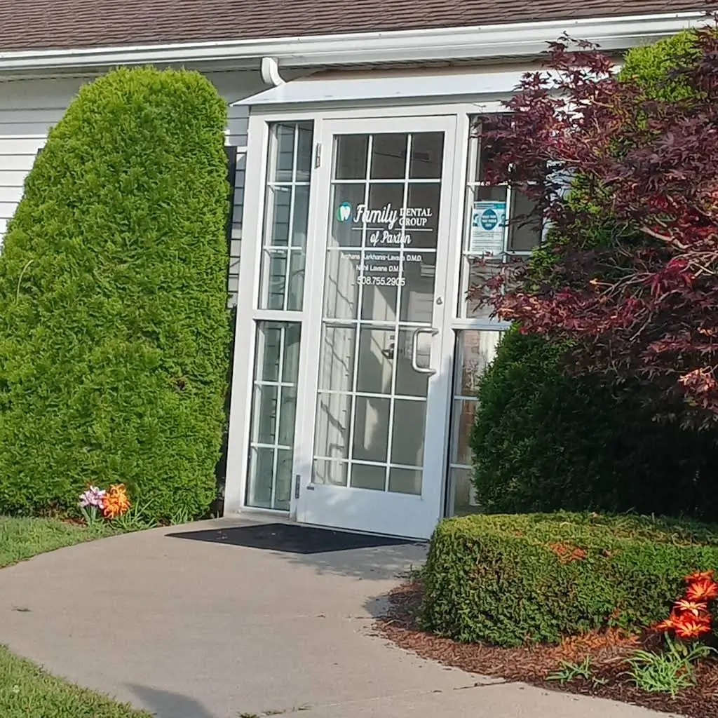 Lavana Family Dental - Professional dental clinic exterior with modern facilities