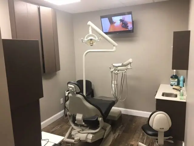 Northbridge Smiles - Professional dental clinic exterior with modern facilities