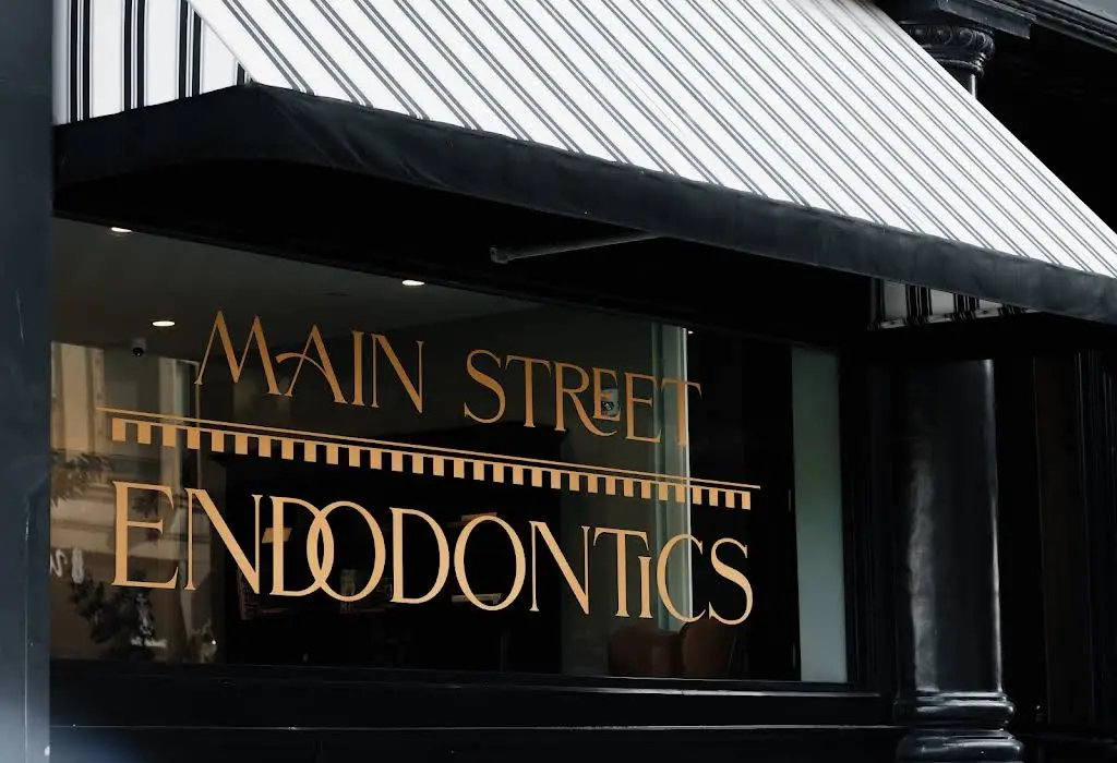 Main Street Endodontics - Professional dental clinic exterior with modern facilities