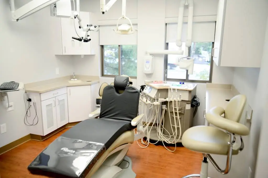 The Endodontic Group - Professional dental clinic exterior with modern facilities