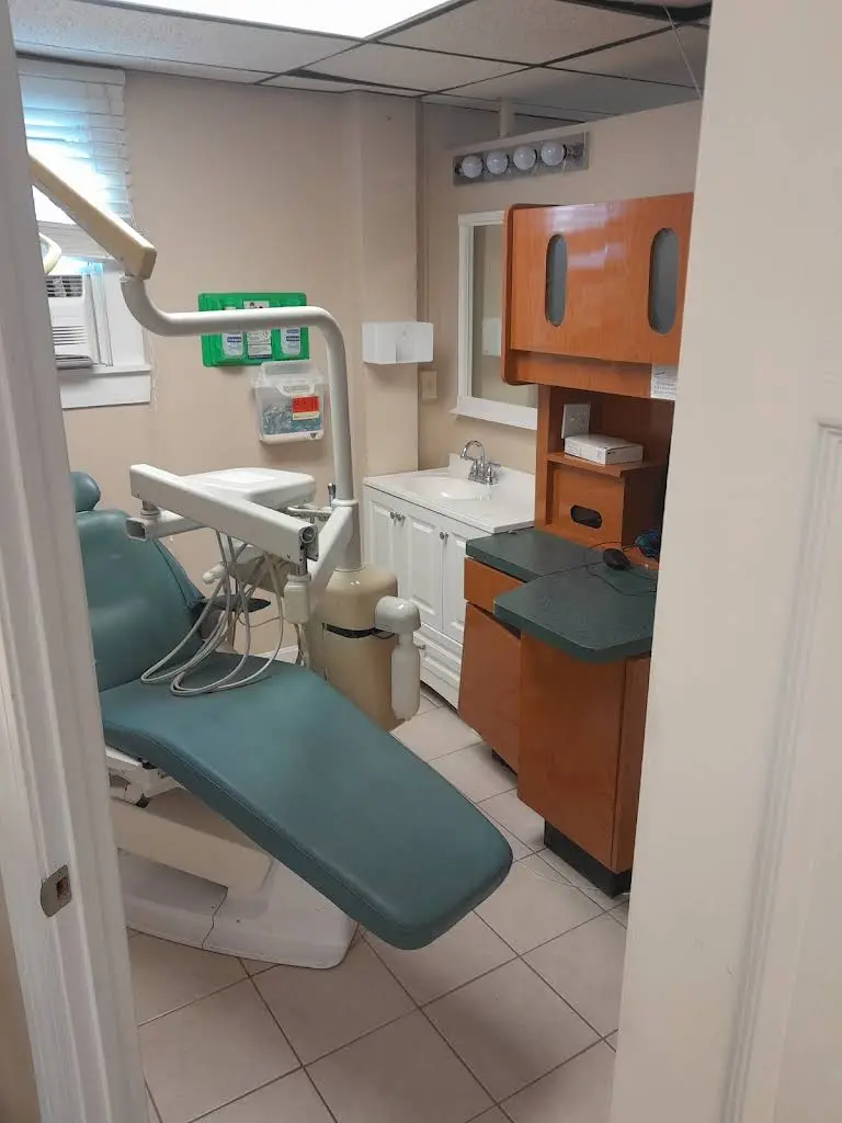 Small 4 All Dental LLC - Professional dental clinic exterior with modern facilities