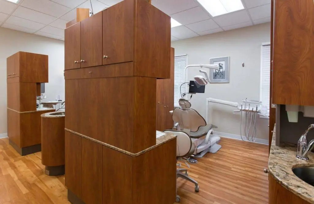 Apex Dental