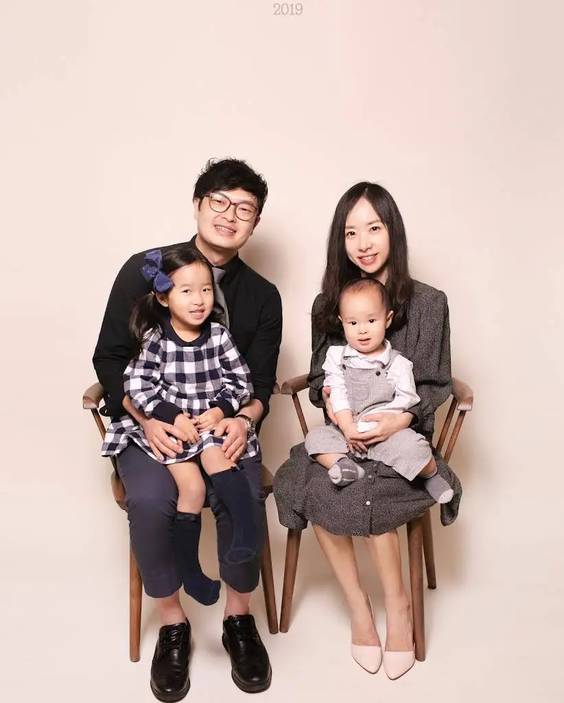 Happy Smile: Dr. Park, DMD
