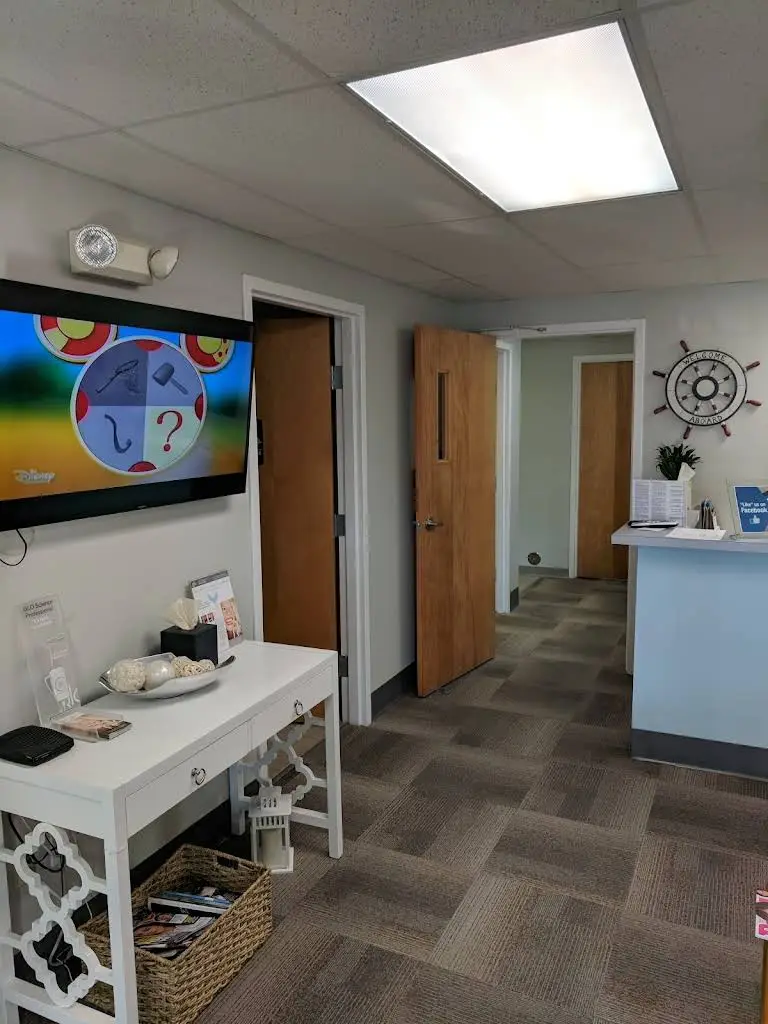 Sterling Dental Group - Professional dental clinic exterior with modern facilities