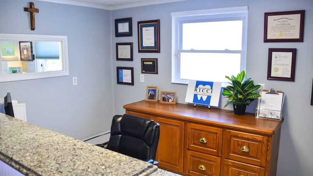 Ricci Family Dentistry - Professional dental clinic exterior with modern facilities