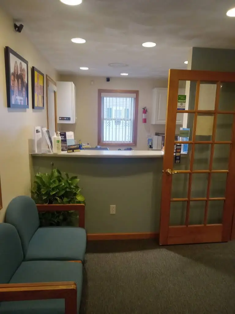 Family Smile Dental Care LLC