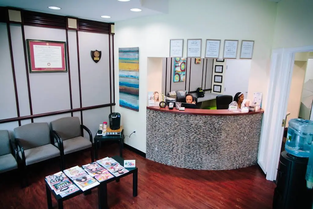 Smilistic Dental Care of Marlborough
