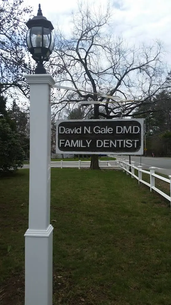 Sharon Family Dental - Professional dental clinic exterior with modern facilities