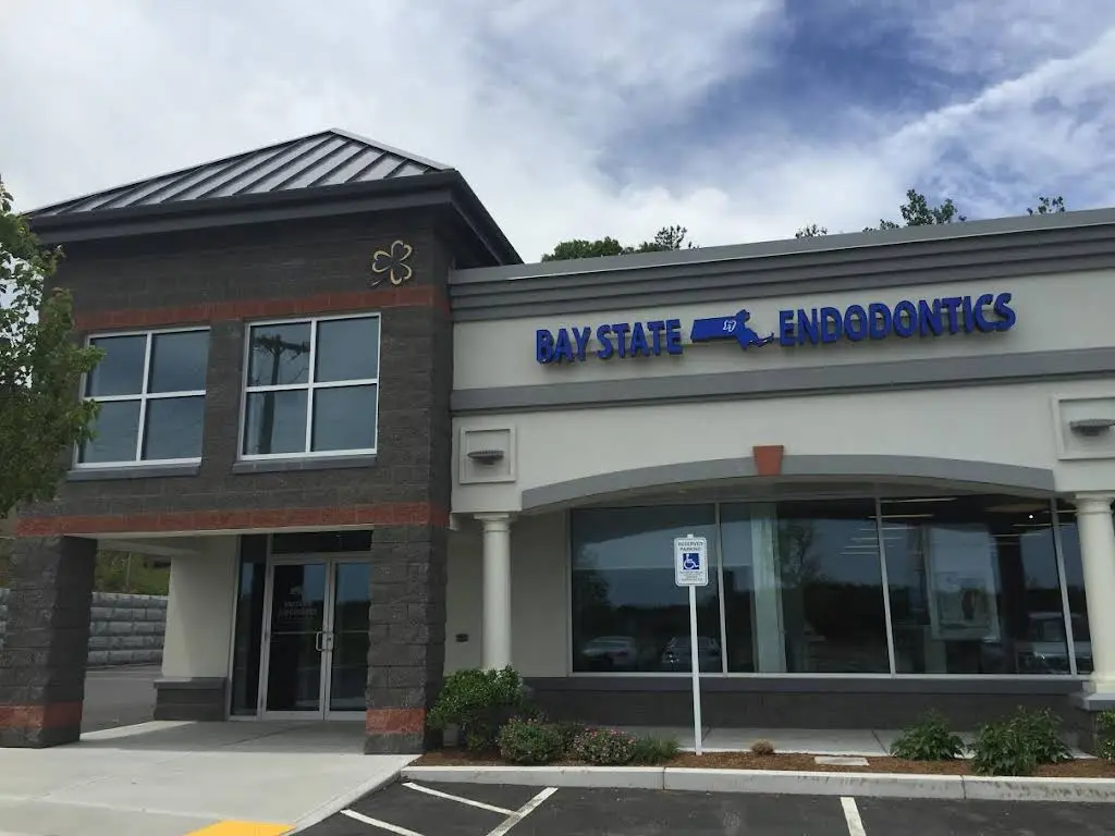 Bay State Endodontics - Professional dental clinic exterior with modern facilities