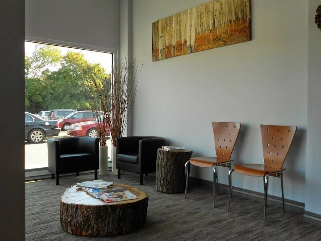 Medfield Dental - Mari An Bae, DMD - Professional dental clinic exterior with modern facilities