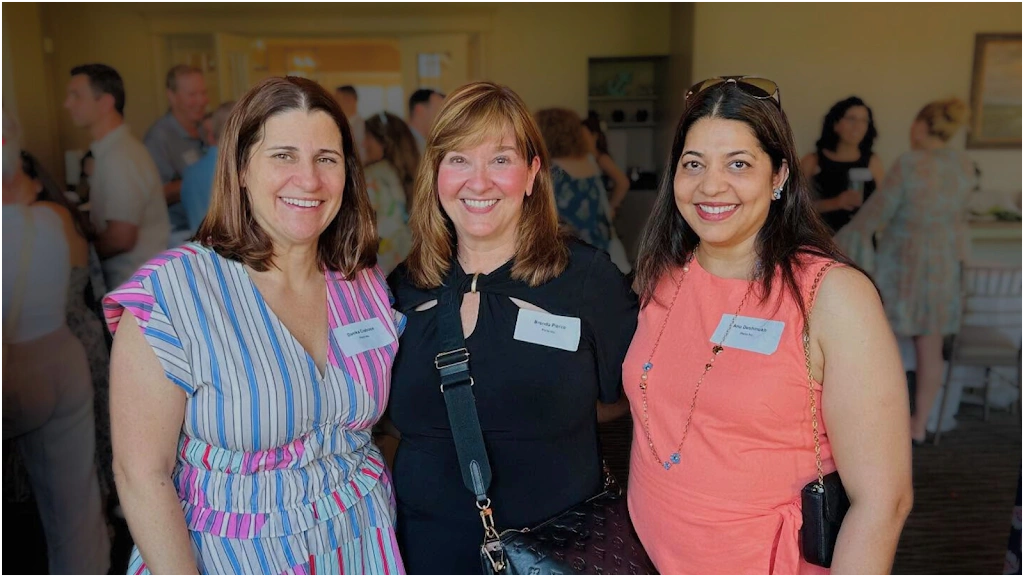 Drs. Pierce, Crabtree, and Deshmukh Periodontics & Sleep Dentistry - Professional dental clinic exterior with modern facilities