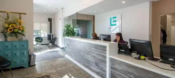 Leading Edge Periodontics & Dental Implants Easton