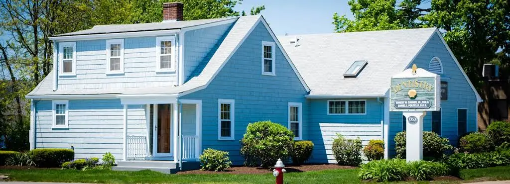 Politelli Family Dental - Professional dental clinic exterior with modern facilities