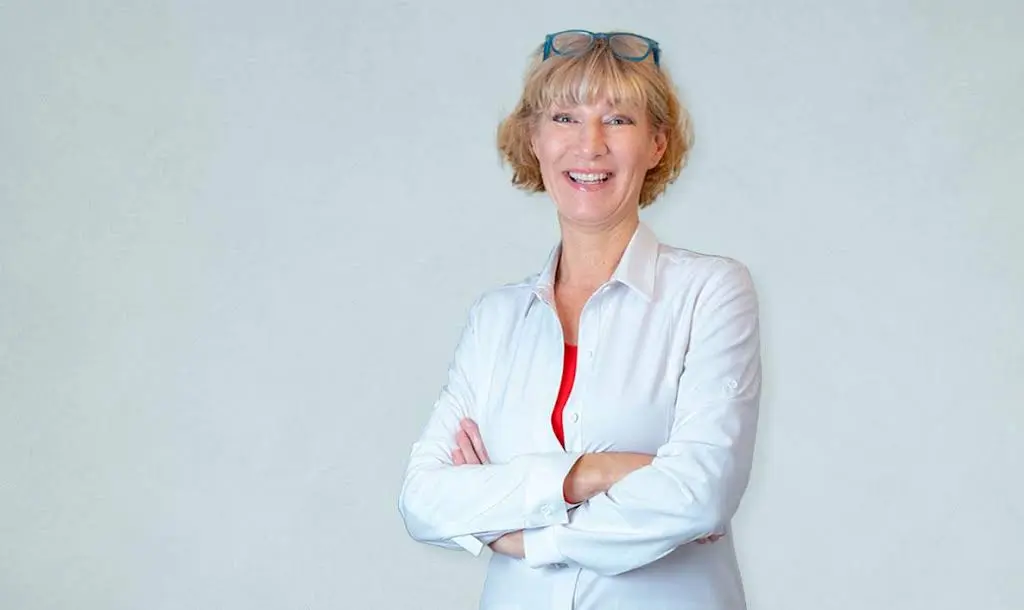 South Natick Dental: Dr. Svetlana Novak