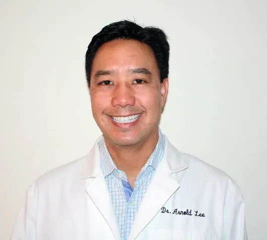Dedham Dentist, P.C. - Professional dental clinic exterior with modern facilities