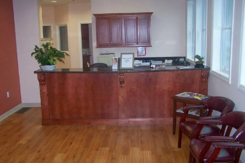Dr. Timothy N. Smith Cosmetic, Family and Implant Dentistry