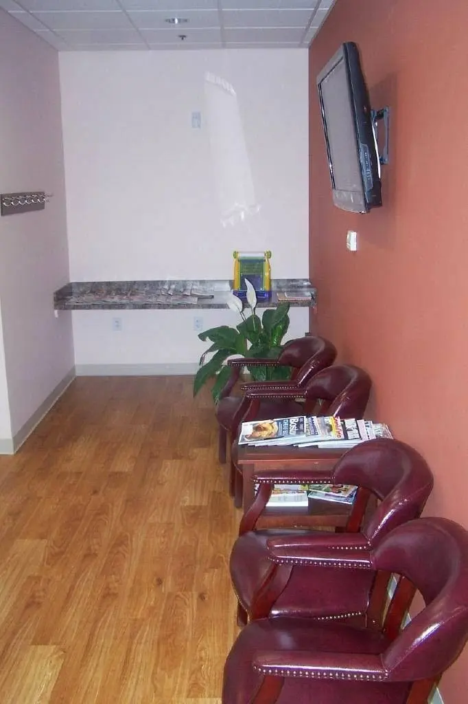 Dr. Timothy N. Smith Cosmetic, Family and Implant Dentistry