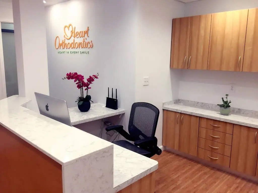 Heart Orthodontics - Dr. Yang Li
