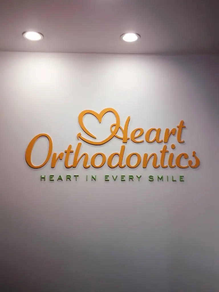 Heart Orthodontics - Dr. Yang Li