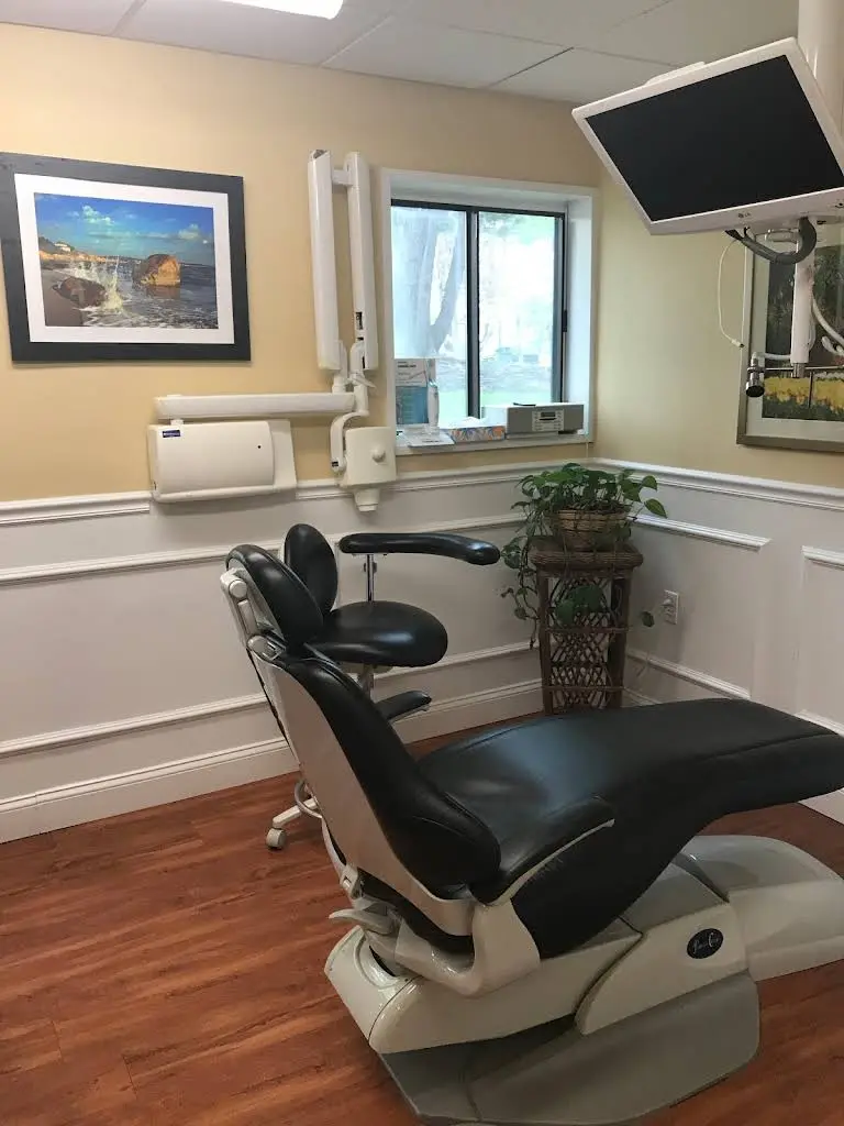 Concord Woods Dental Group - Professional dental clinic exterior with modern facilities