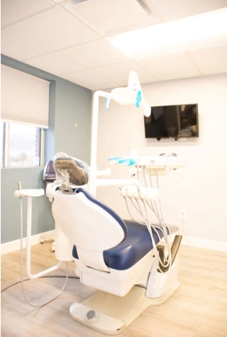 Lee Family Dental - Professional dental clinic exterior with modern facilities