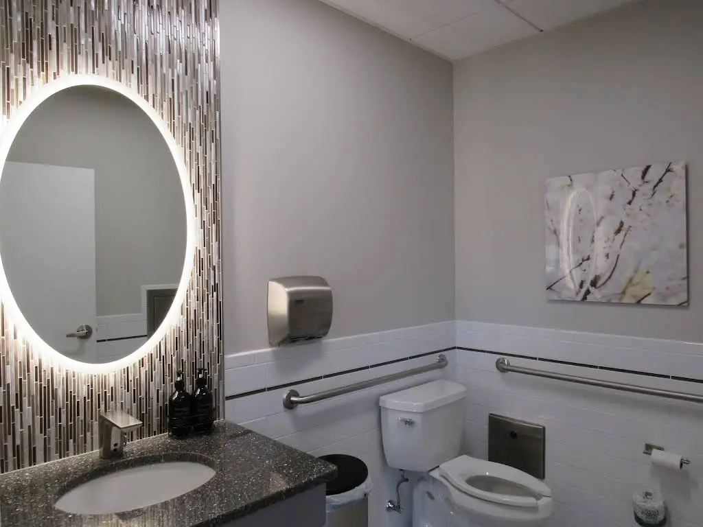 Fanikos Salib Dental Care