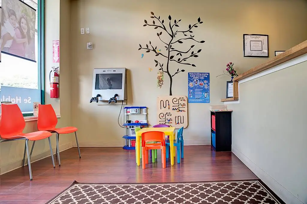 Fitchburg Dental Associates - Professional dental clinic exterior with modern facilities