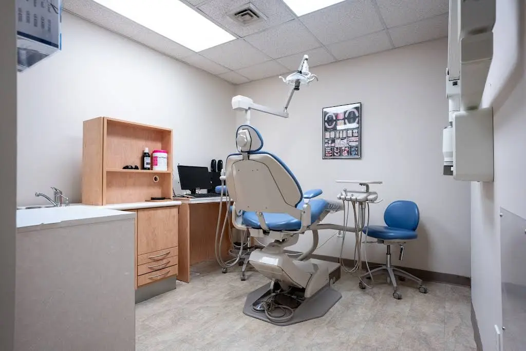 White Arch Dental