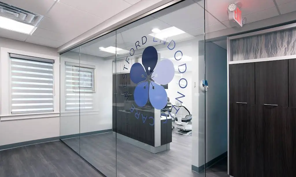 Westford Endodontic Care - Professional dental clinic exterior with modern facilities