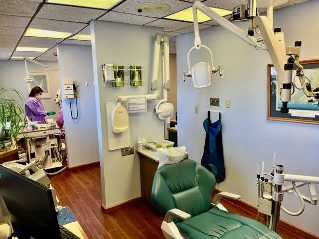 Southcoast Endodontics - Professional dental clinic exterior with modern facilities