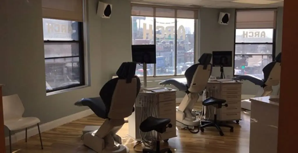 ARCH Orthodontics - Professional dental clinic exterior with modern facilities