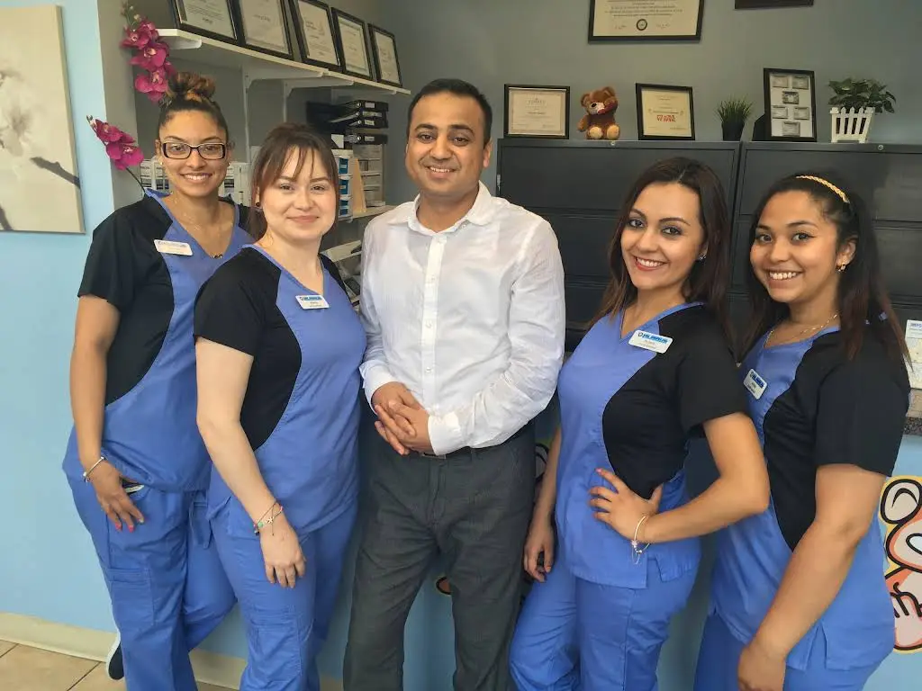 Dr. Dental: Dentistry & Braces