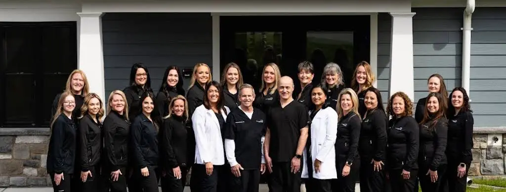 Philip M Robitaille, D.D.S. & Associates - Professional dental clinic exterior with modern facilities