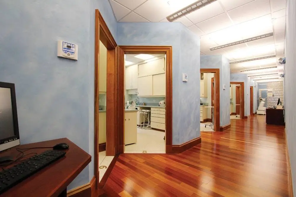 Implant Dentistry Centre