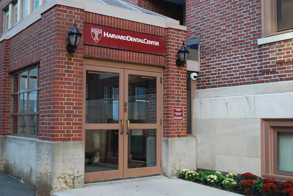 Harvard Dental Center - Professional dental clinic exterior with modern facilities